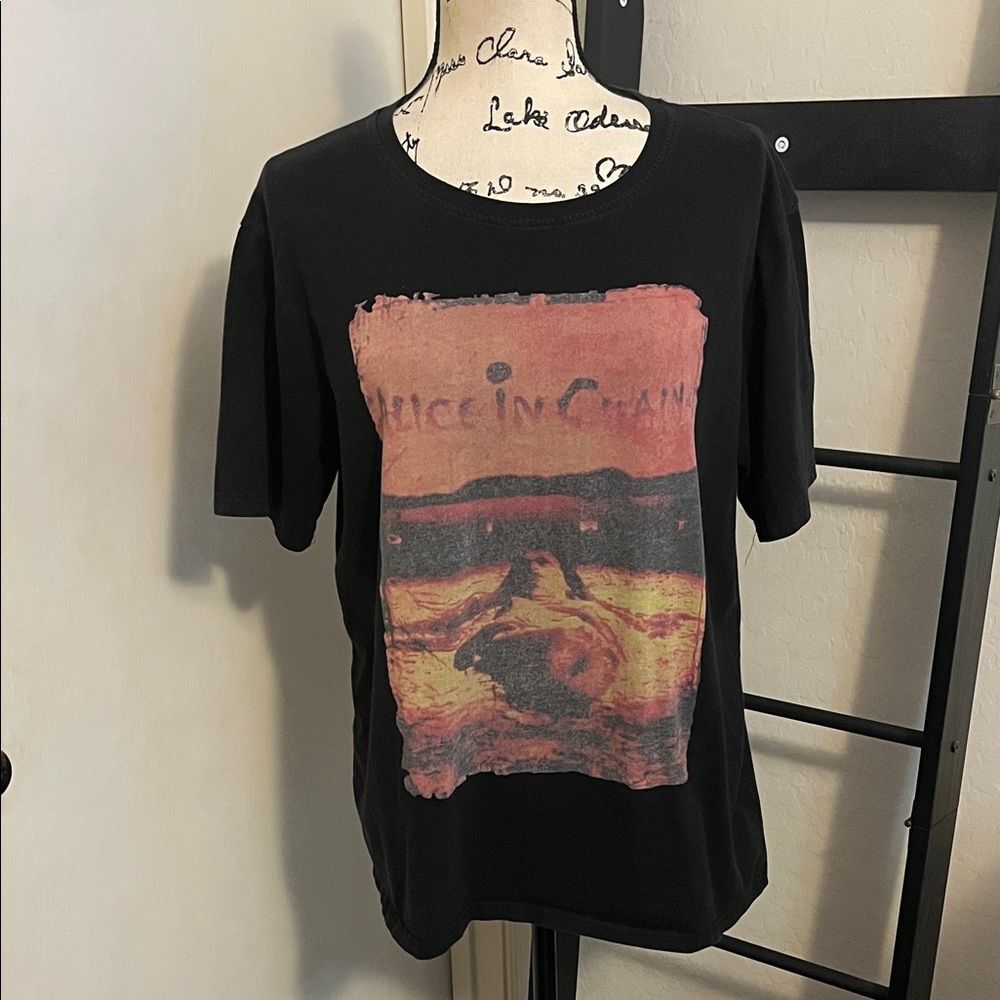Alice In Chains Music Band Dirt Black Graphic Pullover T-Shirt Concert
